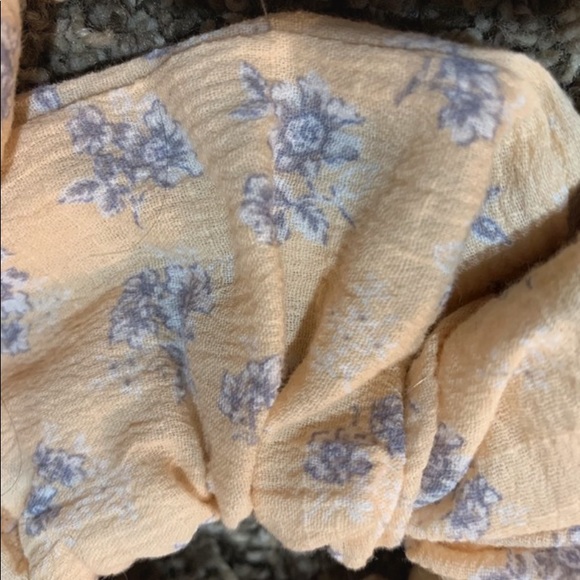 Floral scrunchie bundle - Picture 2 of 4